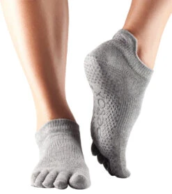 Toesox Low Rise Full-Toe Yoga Grip Socks -Hot Sale Everyday Yoga Store 1739986042915 heathergray 1a