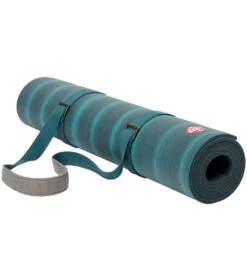 Manduka Journey On - The Commuter Mat Sling -Hot Sale Everyday Yoga Store 1739990106147 sage 3a