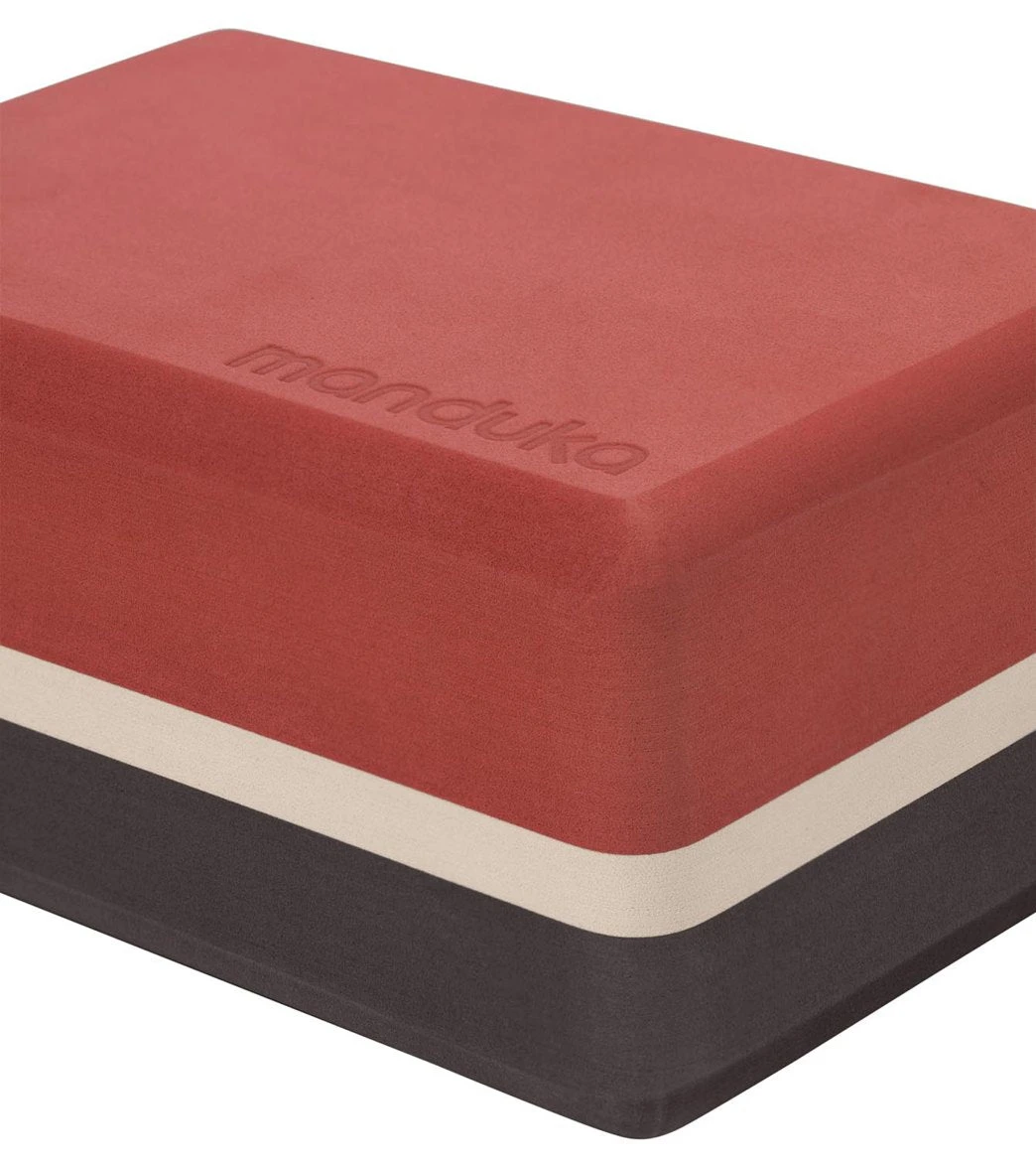 Manduka Recycled Foam Yoga Block Rapport 2 Manduka Recycled Foam Yoga Block Rapport - Image 2
