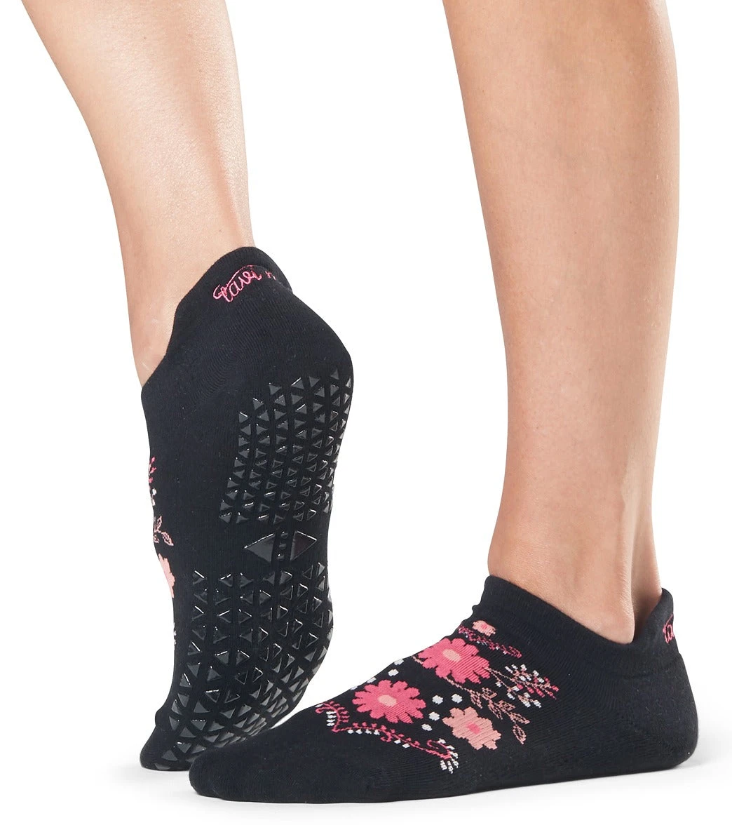 Tavi Savvy Barre Grip Socks Boho 1 Tavi Savvy Barre Grip Socks Boho