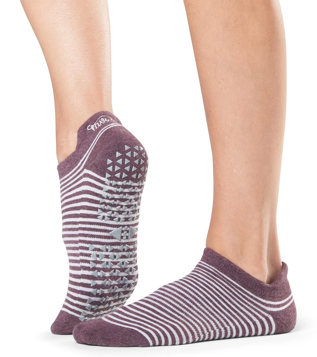Tavi Savvy Barre Grip Socks Trouble 1 Tavi Savvy Barre Grip Socks Trouble