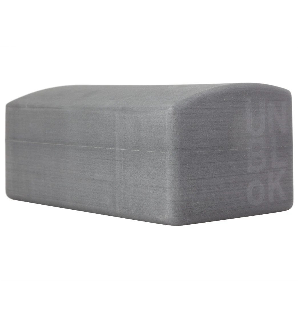 Manduka Unblok Foam Yoga Block 4 Manduka Unblok Foam Yoga Block - Image 4
