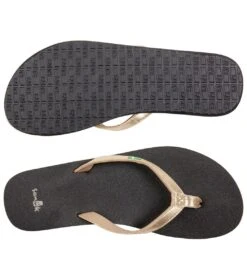 Sanuk Women's Yoga Joy Metallic Flip Flop Champagne -Hot Sale Everyday Yoga Store 4429073186859 champagne 4a 1