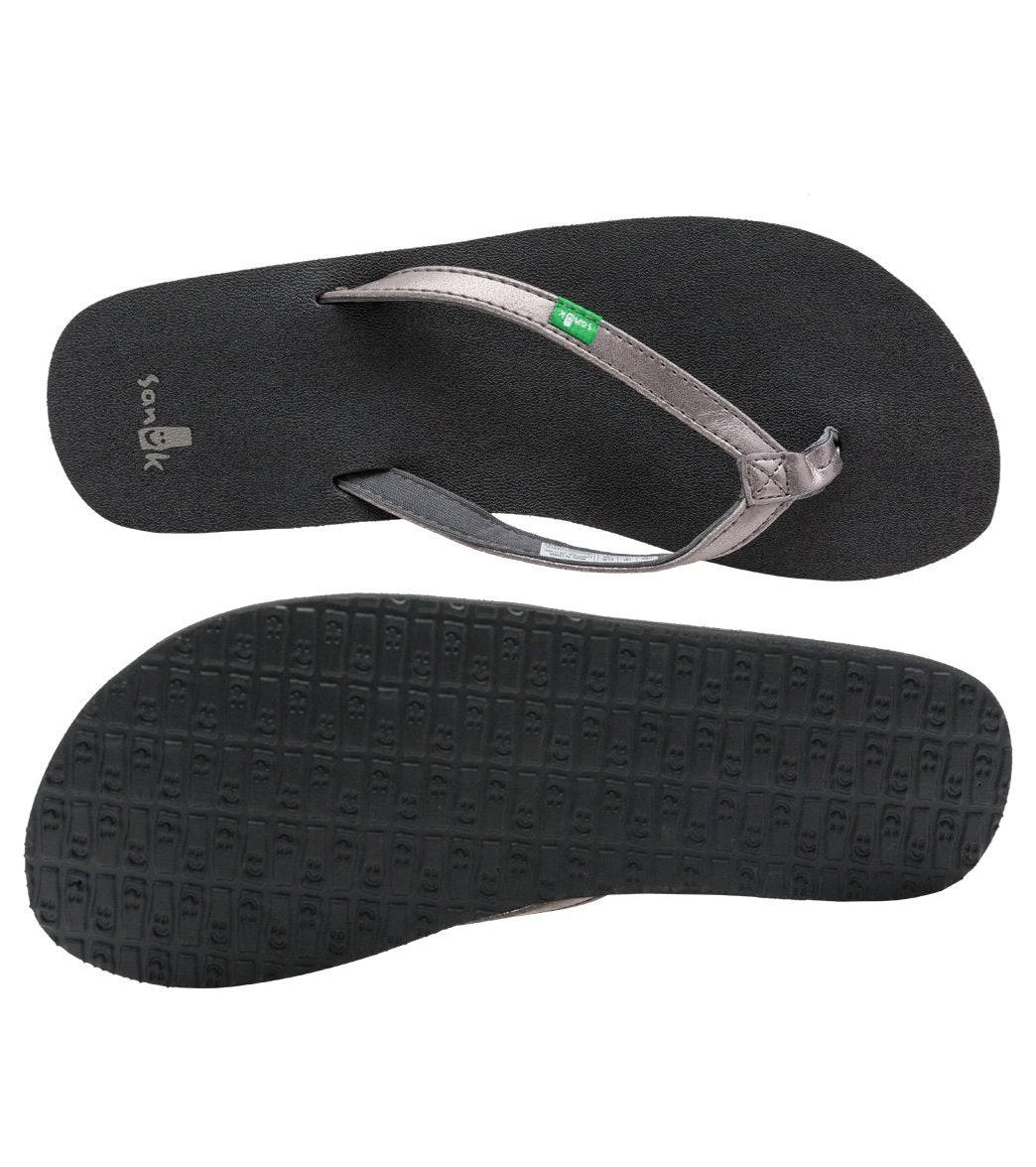 Sanuk Women's Yoga Joy Metallic Flip Flop Pewter 3 Sanuk Women's Yoga Joy Metallic Flip Flop Pewter - Image 3