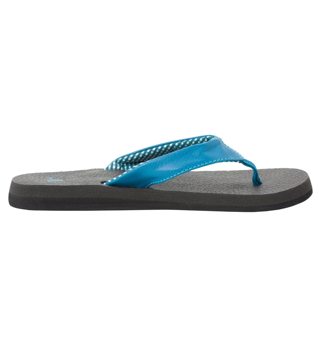 Sanuk Women's Yoga Mat Flip Flop Marine Blue 2 Sanuk Women's Yoga Mat Flip Flop Marine Blue - Image 2