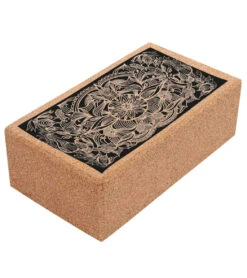 Shakti Warrior Centred Cork Block -Hot Sale Everyday Yoga Store 6553730809899 cork 3a 1