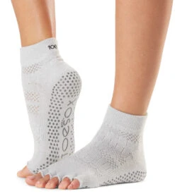 Toesox Grip Half Toe Ankle Socks