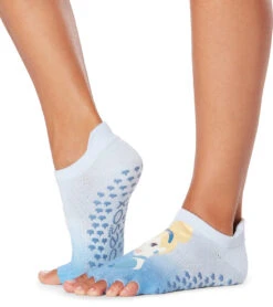 Toesox Grip Half Toe Low Rise Socks Glass Slipper