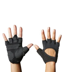 Tavi Half Finger Grip Gloves
