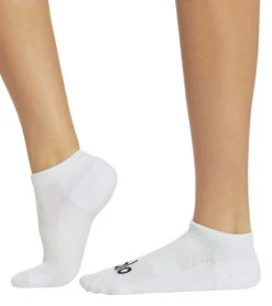 Alo Yoga Everyday Sock -Hot Sale Everyday Yoga Store 6765707493419 whiteblack