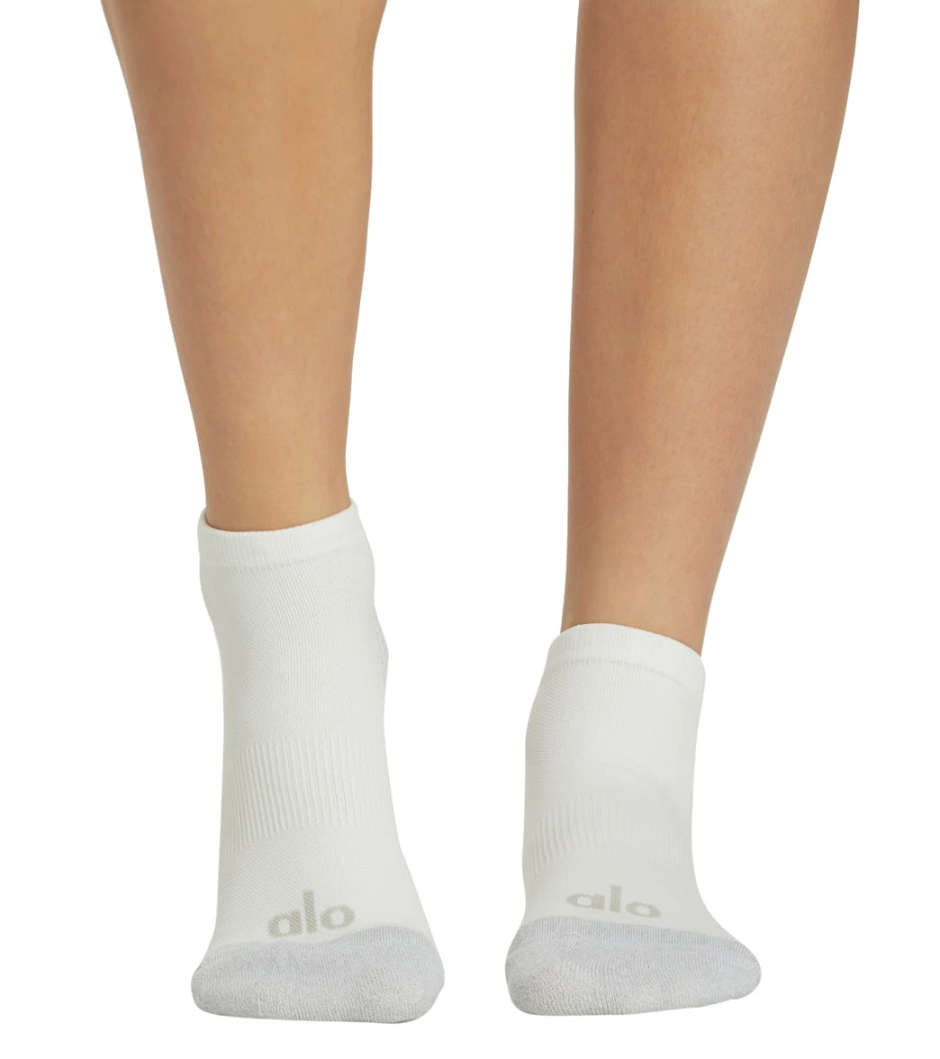 Alo Yoga Performance Tab Sock White/Dove Grey 1 Alo Yoga Performance Tab Sock White/Dove Grey