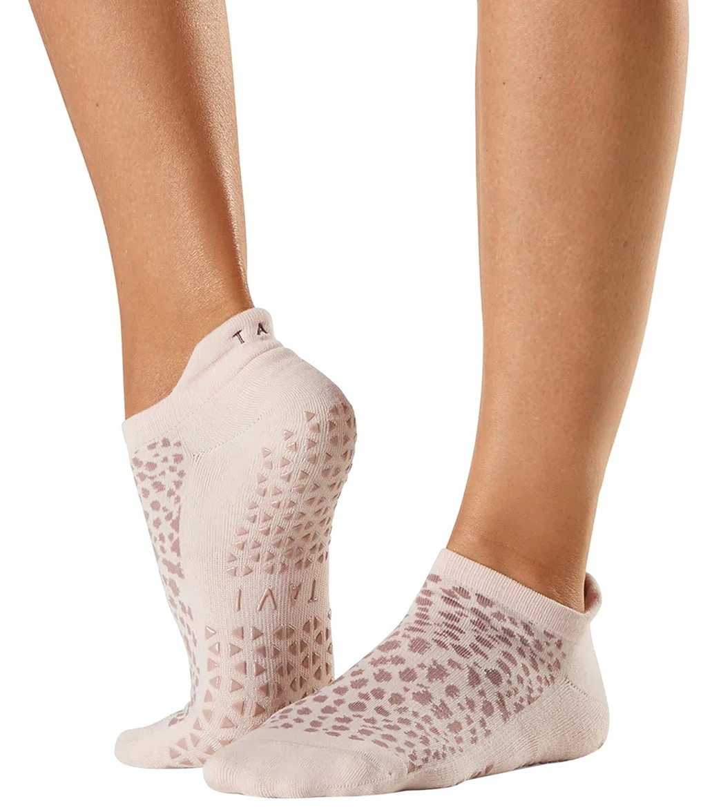Tavi Savvy Grip Socks Dune Lynx 1 Tavi Savvy Grip Socks Dune Lynx