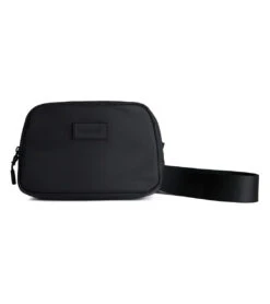 Vooray Quinn Belt Bag Matte Black 5 Vooray Quinn Belt Bag Matte Black -Hot Sale Everyday Yoga Store 7063954653227 matteblack 1