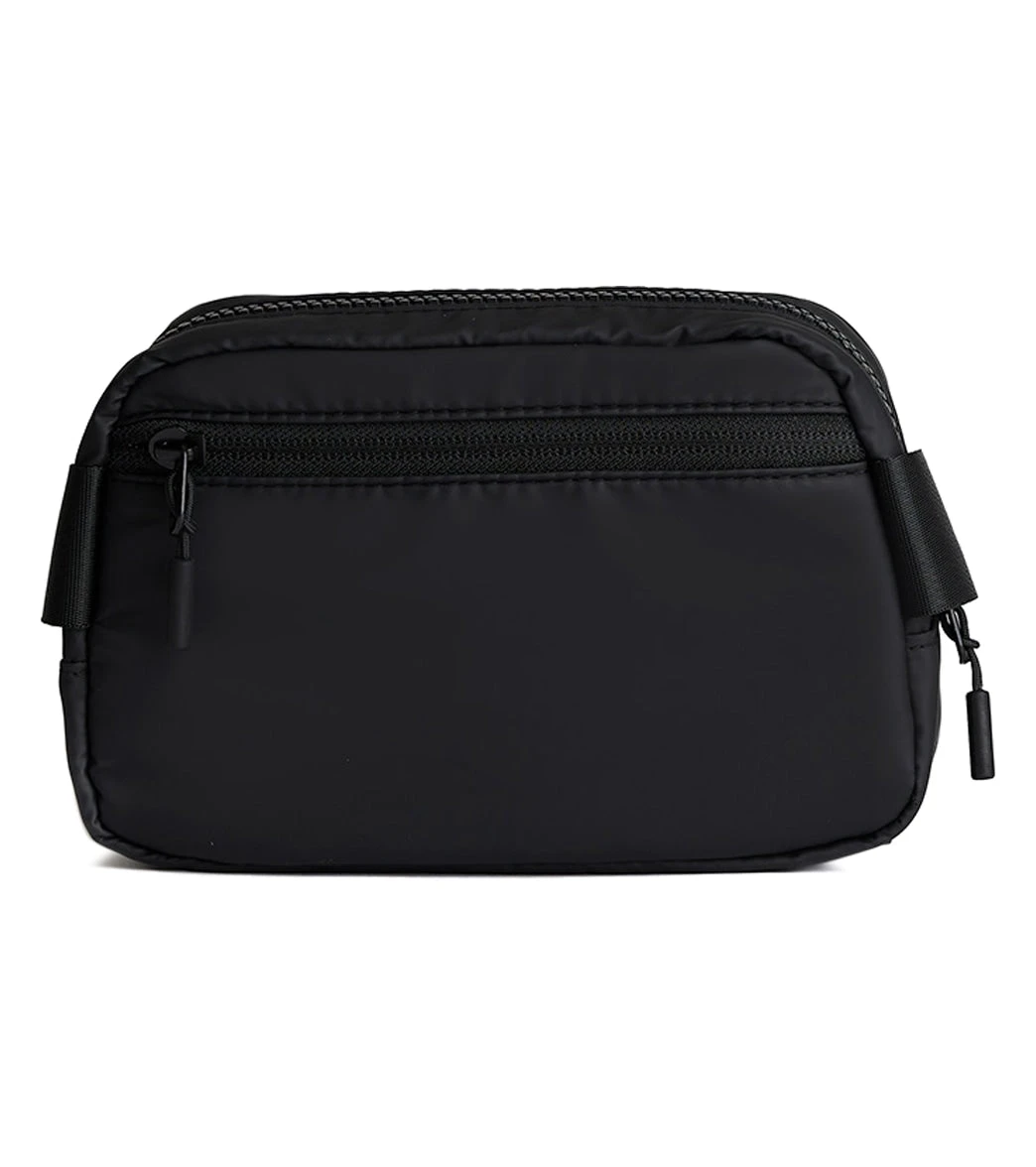 Vooray Quinn Belt Bag Matte Black 1 Vooray Quinn Belt Bag Matte Black